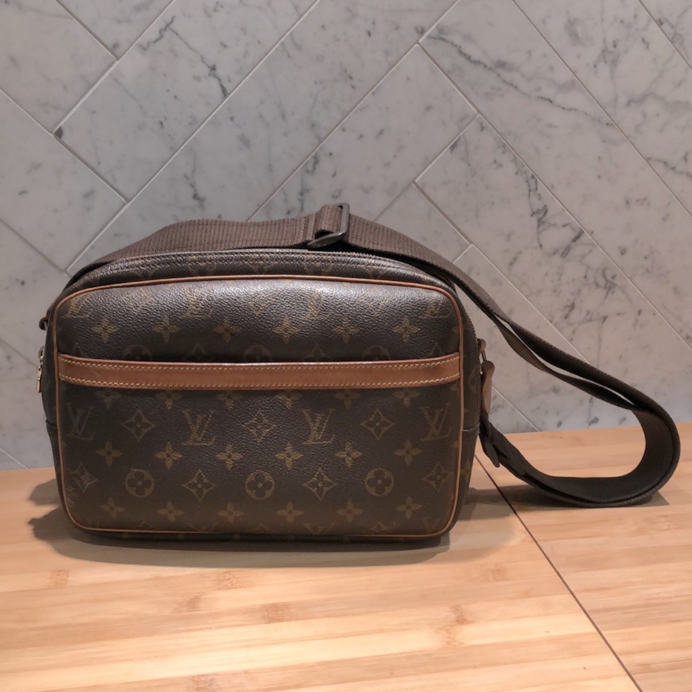 Louis Vuitton Reporter bag